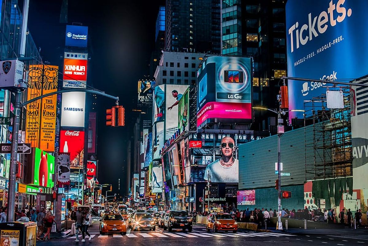 Bright Lights and Big Dreams: Exploring Times Square’s Iconic Charm