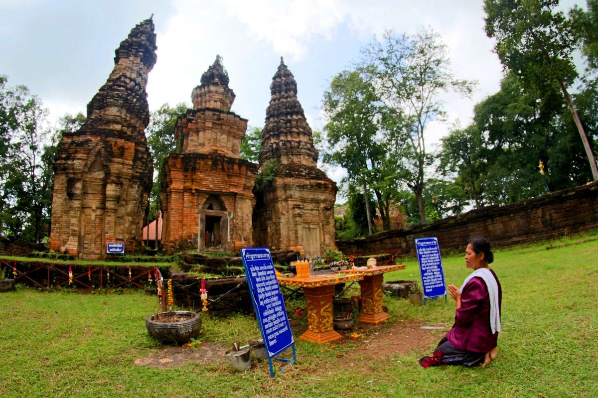 Explore Prasat Hin Phimai: Thailand’s Ancient Khmer Temple and Historical Treasure