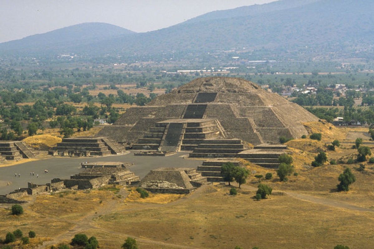 Pyramids of Mexico: Journeying through Millennia of History and Mystery